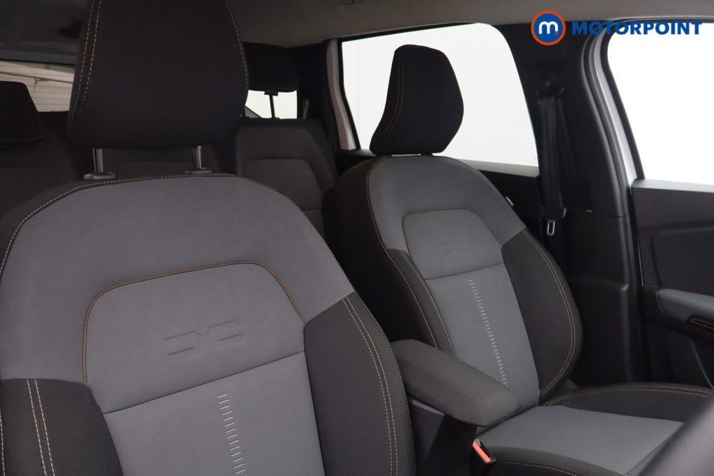 Dacia Jogger Extreme Automatic Petrol-Electric Hybrid People Carrier - Stock Number (1595262) - 11th supplementary image