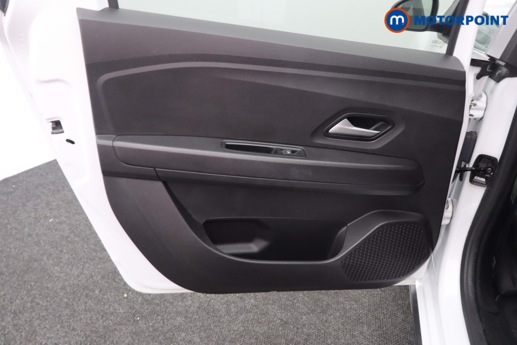 Dacia Jogger Extreme Automatic Petrol-Electric Hybrid People Carrier - Stock Number (1595262) - 18th supplementary image