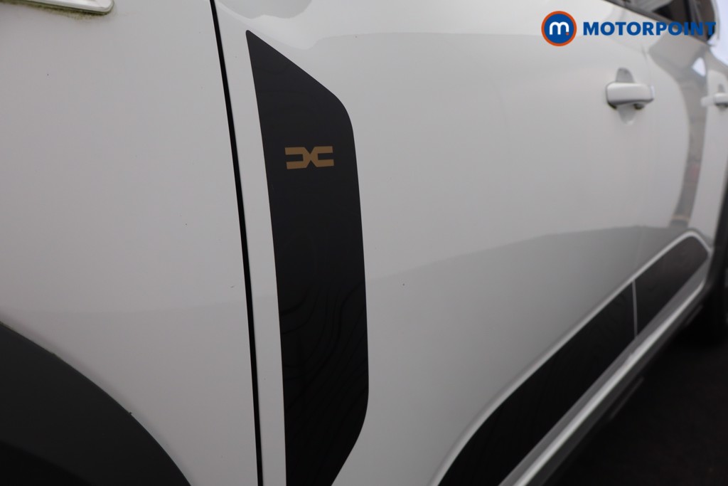 Dacia Jogger Extreme Automatic Petrol-Electric Hybrid People Carrier - Stock Number (1595262) - 28th supplementary image