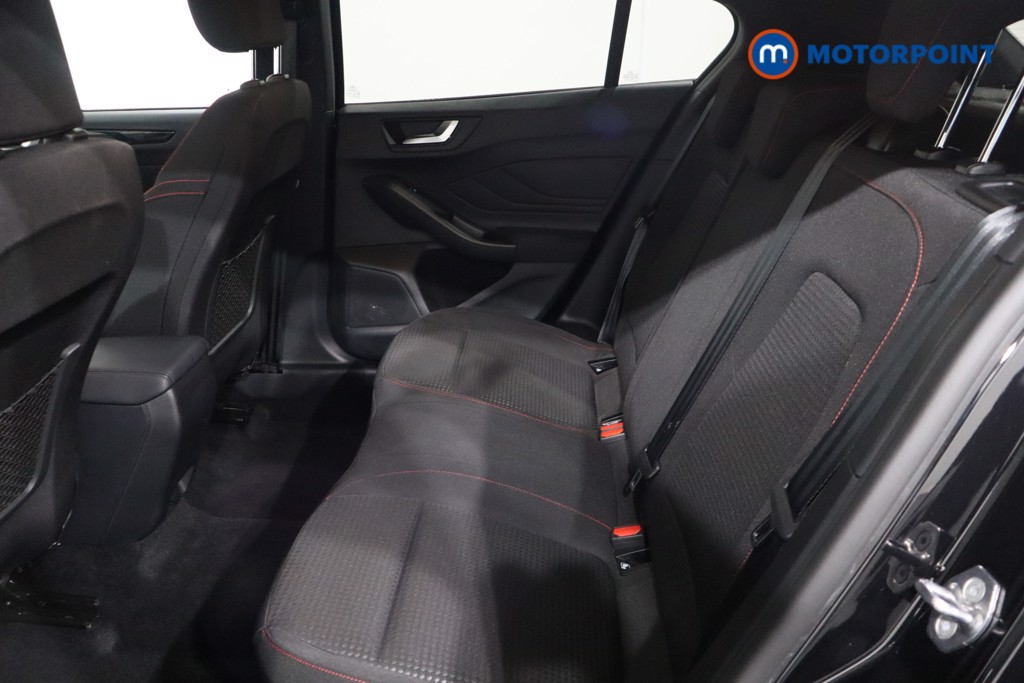 Ford Focus St-Line Manual Petrol Hatchback - Stock Number (1595486) - 5th supplementary image