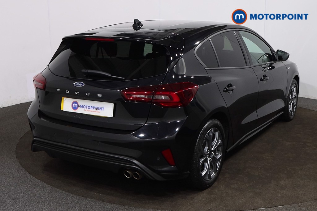 Ford Focus St-Line Manual Petrol Hatchback - Stock Number (1595486) - Drivers side rear corner