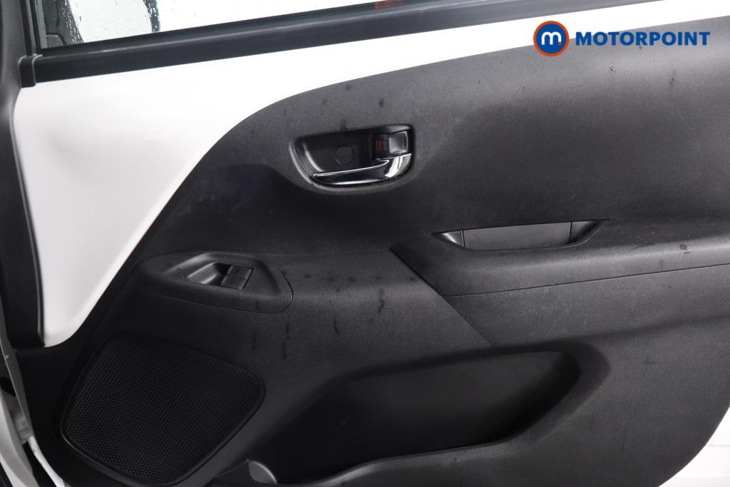 Citroen C1 Shine Manual Petrol Hatchback - Stock Number (1560820) - 9th supplementary image