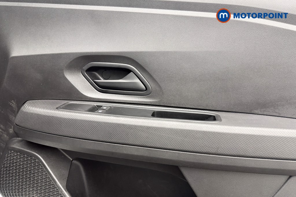 Dacia Jogger Essential Manual Petrol People Carrier - Stock Number (1577637) - 17th supplementary image