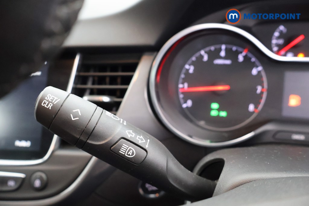 Vauxhall Crossland Ultimate Manual Diesel SUV - Stock Number (1580426) - 5th supplementary image