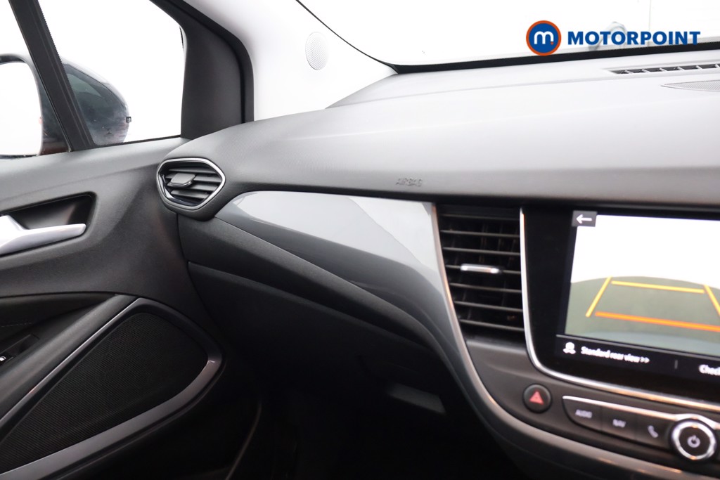 Vauxhall Crossland Ultimate Manual Diesel SUV - Stock Number (1580426) - 11th supplementary image