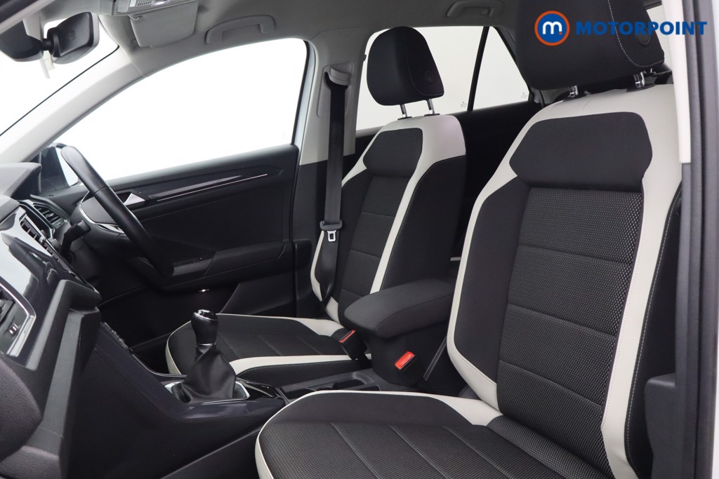 Volkswagen T-Roc SEL Manual Petrol SUV - Stock Number (1584204) - 14th supplementary image
