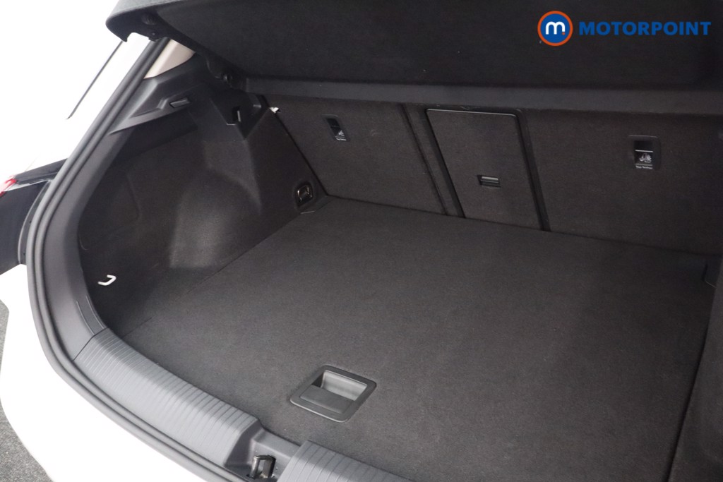 Volkswagen T-Roc SEL Manual Petrol SUV - Stock Number (1584204) - 34th supplementary image