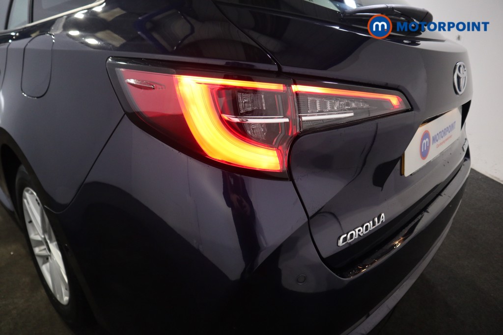 Toyota Corolla Icon Tech Automatic Petrol-Electric Hybrid Estate - Stock Number (1584399) - 24th supplementary image