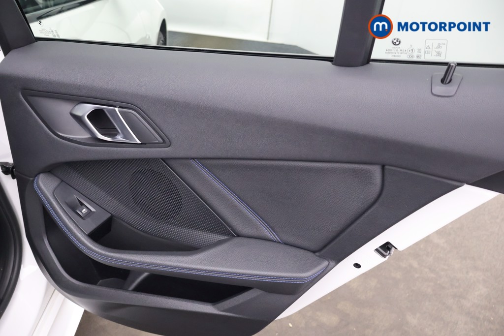 BMW 1 Series M Sport Manual Petrol Hatchback - Stock Number (1585069) - 18th supplementary image