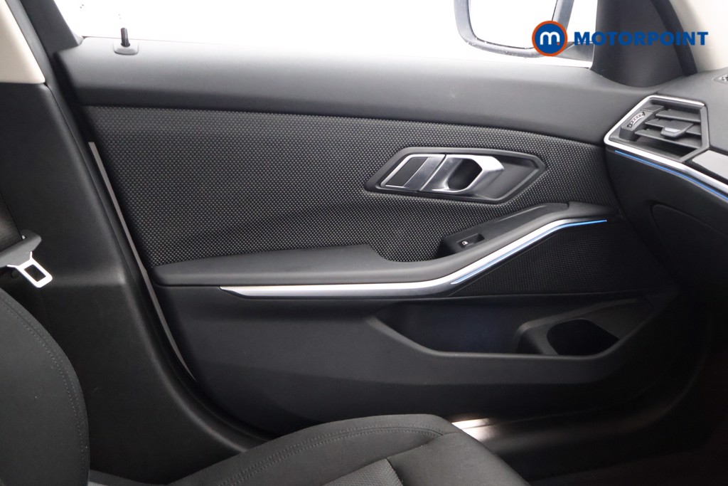 BMW 3 Series Se Pro Automatic Petrol Plug-In Hybrid Saloon - Stock Number (1585895) - 7th supplementary image