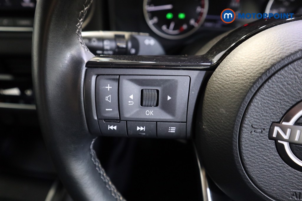Nissan Qashqai Acenta Premium Manual Petrol SUV - Stock Number (1586468) - 3rd supplementary image