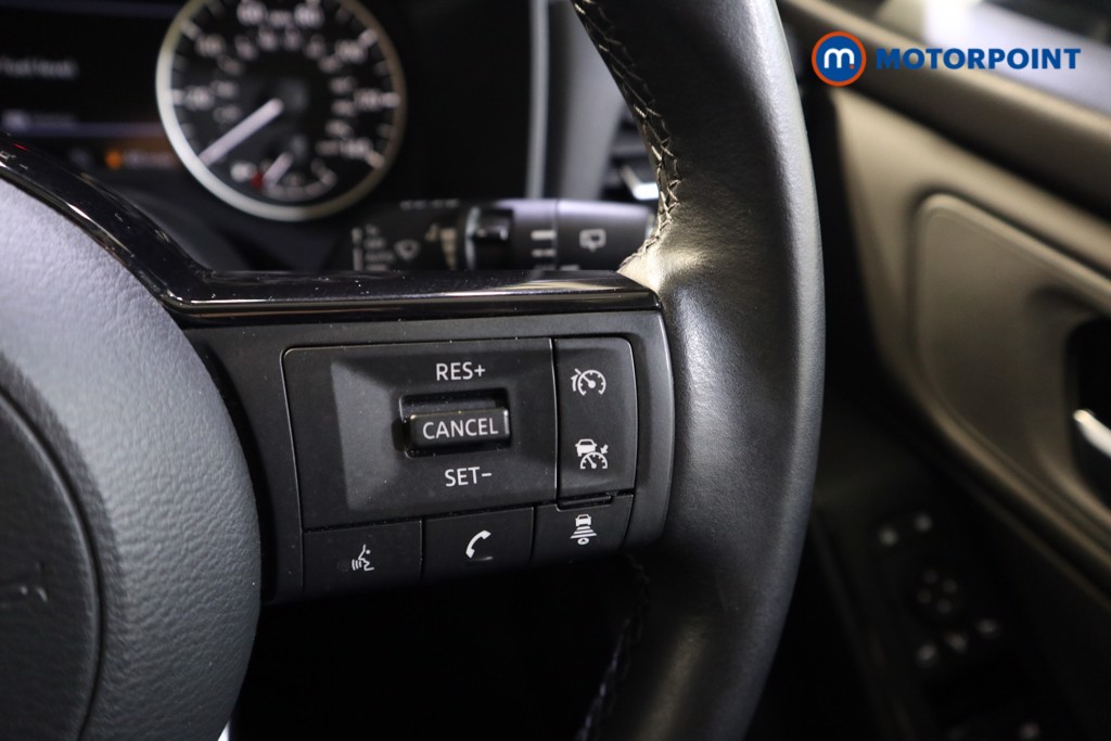 Nissan Qashqai Acenta Premium Manual Petrol SUV - Stock Number (1586468) - 4th supplementary image