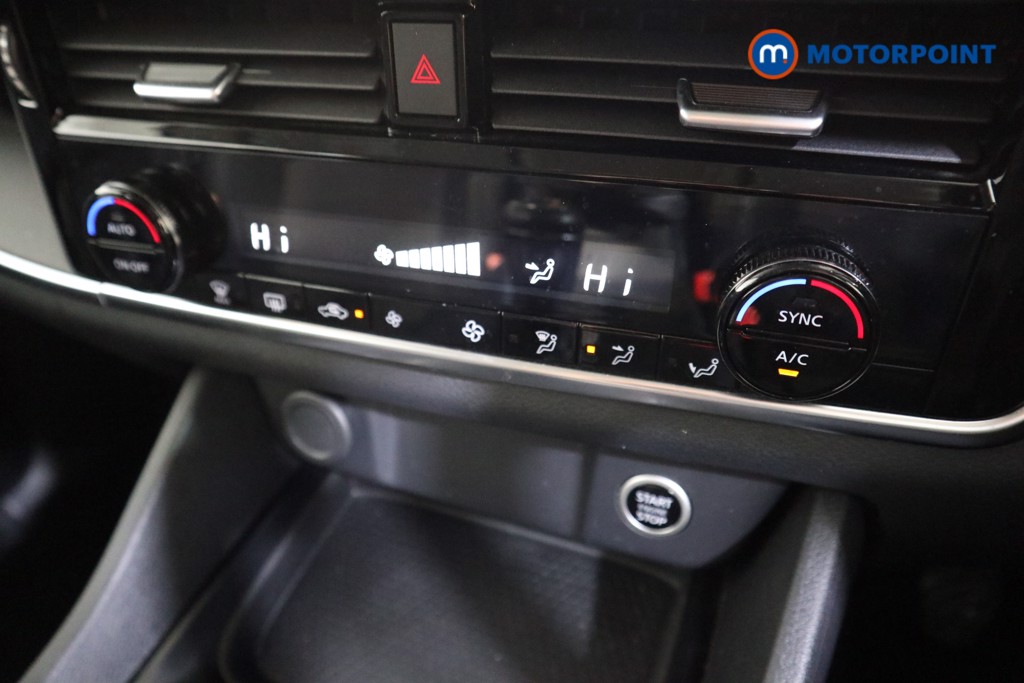 Nissan Qashqai Acenta Premium Manual Petrol SUV - Stock Number (1586468) - 7th supplementary image
