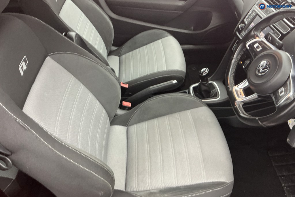 Volkswagen Polo R-Line Manual Petrol Hatchback - Stock Number (1586535) - 5th supplementary image