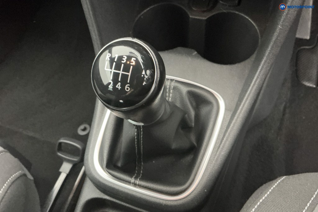 Volkswagen Polo R-Line Manual Petrol Hatchback - Stock Number (1586535) - 13th supplementary image