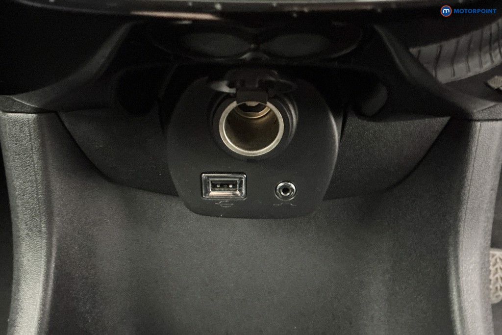 Peugeot 108 Collection Manual Petrol Hatchback - Stock Number (1586890) - 15th supplementary image