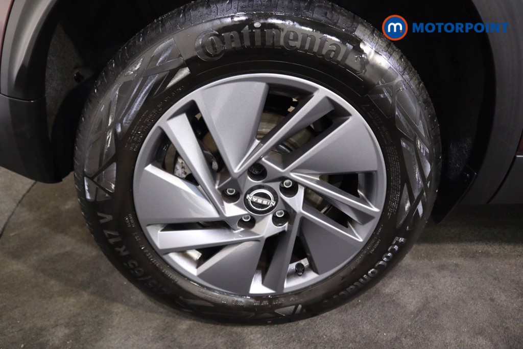 Nissan Qashqai Acenta Premium Manual Petrol SUV - Stock Number (1586909) - 18th supplementary image