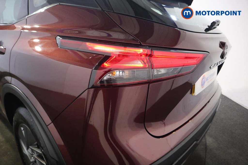 Nissan Qashqai Acenta Premium Manual Petrol SUV - Stock Number (1586909) - 24th supplementary image