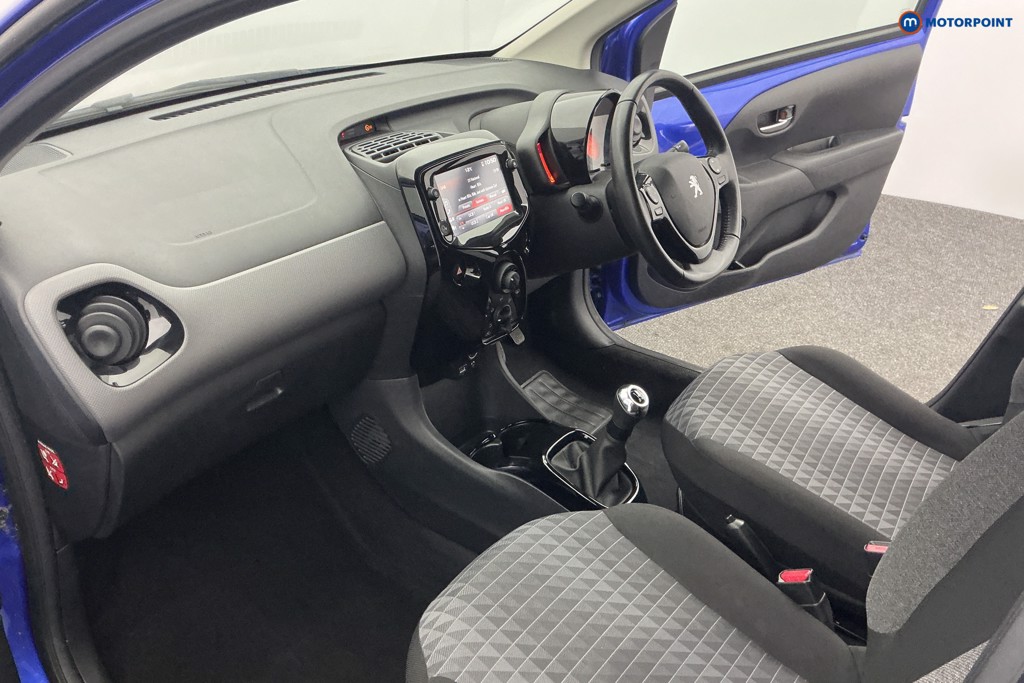 Peugeot 108 Allure Manual Petrol Hatchback - Stock Number (1587377) - 8th supplementary image