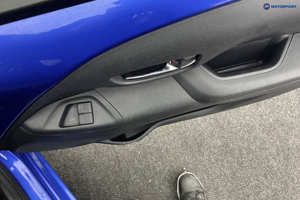 Peugeot 108 Allure Manual Petrol Hatchback - Stock Number (1587377) - 20th supplementary image