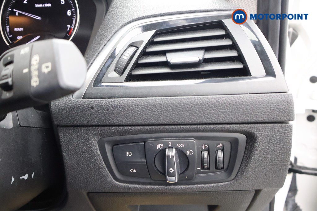 BMW 1 Series Sport Automatic Petrol Hatchback - Stock Number (1588436) - 7th supplementary image