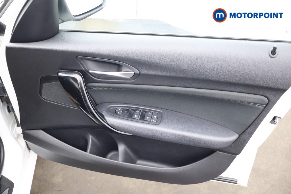 BMW 1 Series Sport Automatic Petrol Hatchback - Stock Number (1588436) - 13th supplementary image