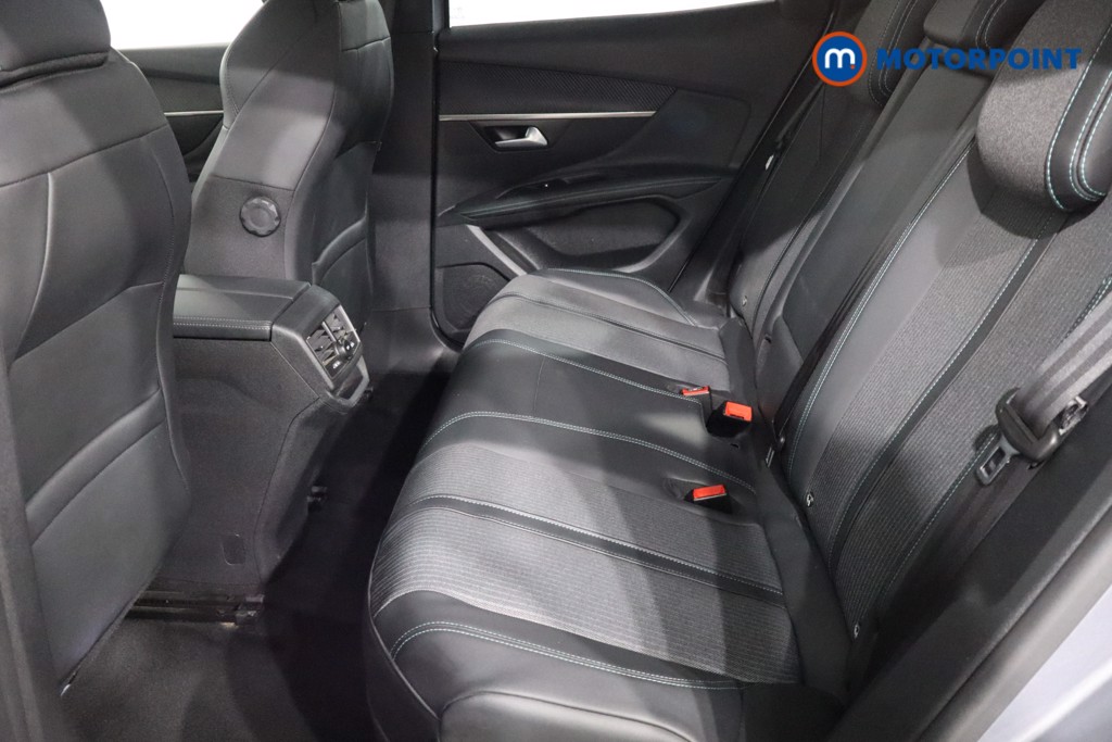 Peugeot 3008 Allure Automatic Petrol Plug-In Hybrid SUV - Stock Number (1589892) - 5th supplementary image