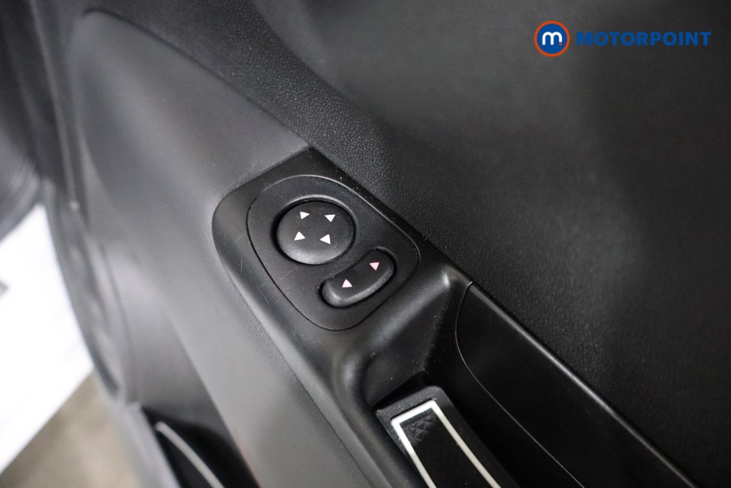 Abarth 595 Turismo Manual Petrol Hatchback - Stock Number (1590042) - 20th supplementary image