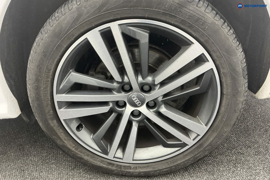 Audi Q5 S Line Competition Automatic Petrol Plug-In Hybrid SUV - Stock Number (1590264) - 37th supplementary image