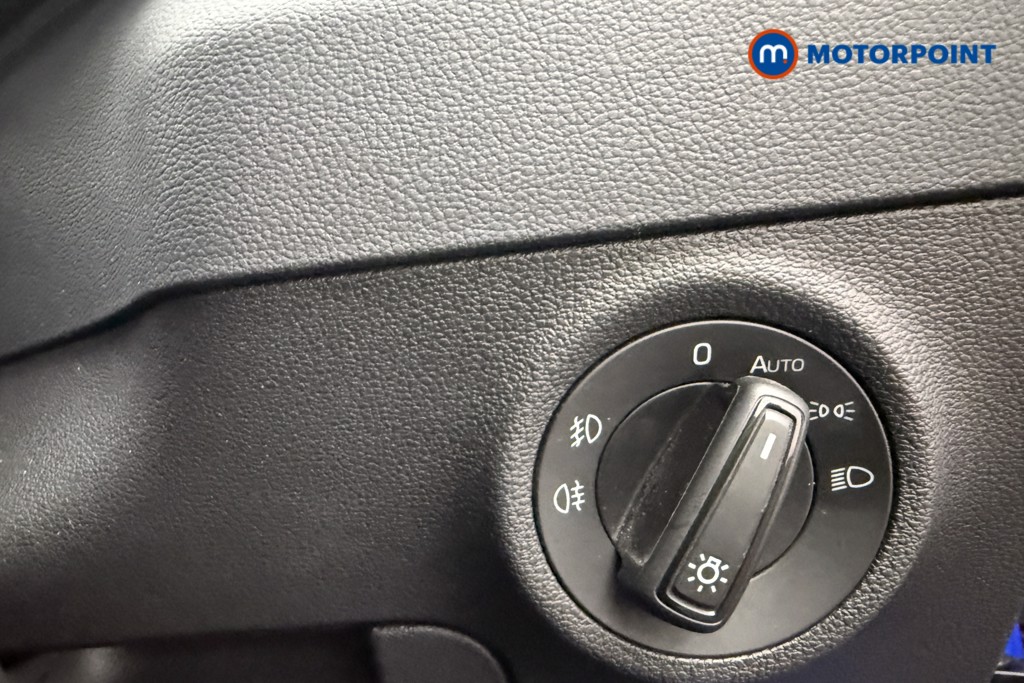 Skoda Karoq Se Drive Manual Petrol SUV - Stock Number (1591095) - 17th supplementary image