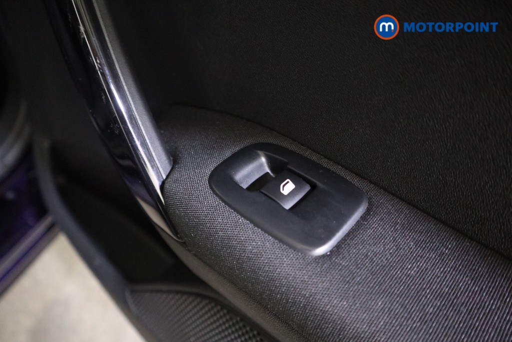 Peugeot 208 Tech Edition Manual Petrol Hatchback - Stock Number (1591277) - 13th supplementary image