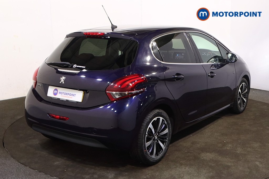 Peugeot 208 Tech Edition Manual Petrol Hatchback - Stock Number (1591277) - Drivers side rear corner