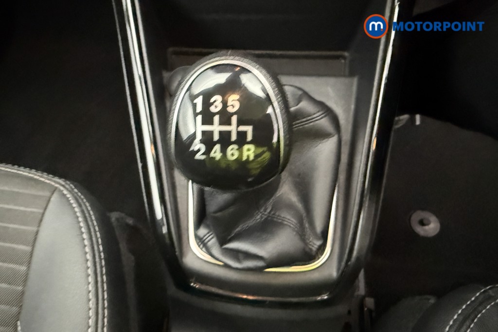 Ford Ecosport Titanium Manual Petrol SUV - Stock Number (1591611) - 21st supplementary image