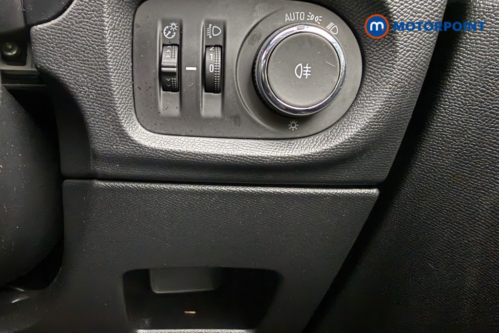 Vauxhall Corsa Design Manual Petrol Hatchback - Stock Number (1591687) - 16th supplementary image