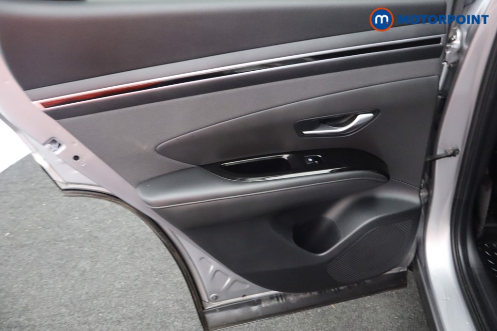 Hyundai Tucson Se Connect Manual Petrol SUV - Stock Number (1591827) - 19th supplementary image