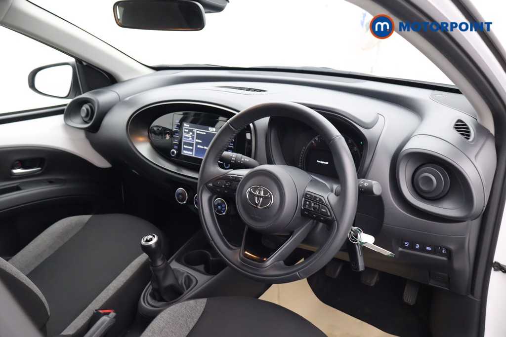 Toyota Aygo X Pure Manual Petrol Hatchback - Stock Number (1591835) - 14th supplementary image