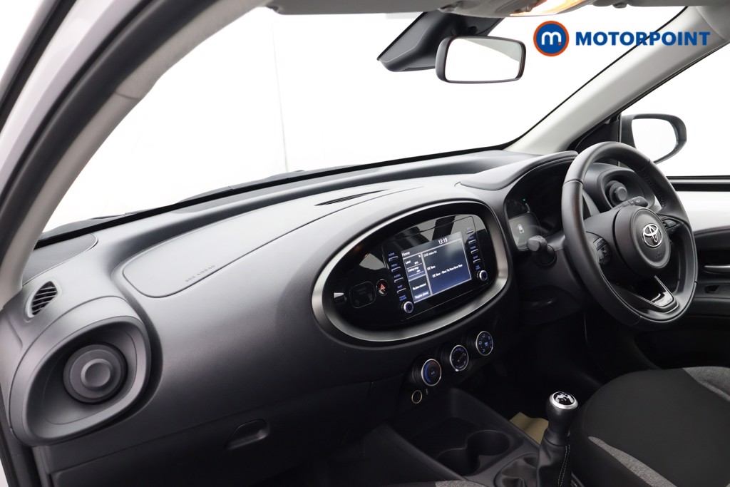 Toyota Aygo X Pure Manual Petrol Hatchback - Stock Number (1591835) - 18th supplementary image