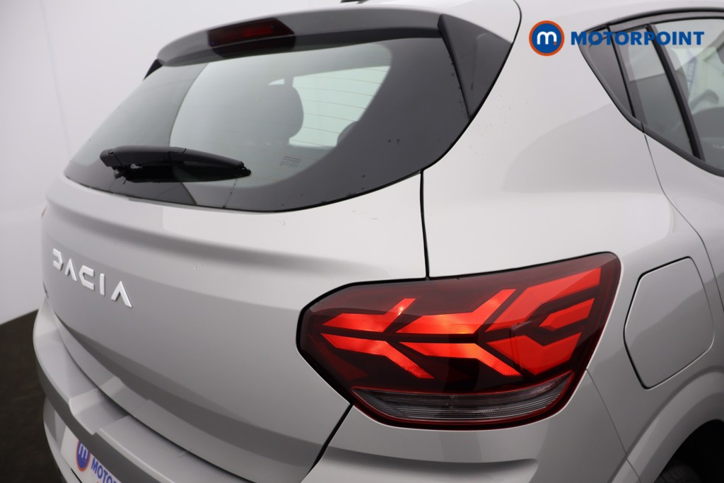Dacia Sandero Expression Manual Petrol Hatchback - Stock Number (1592199) - 25th supplementary image