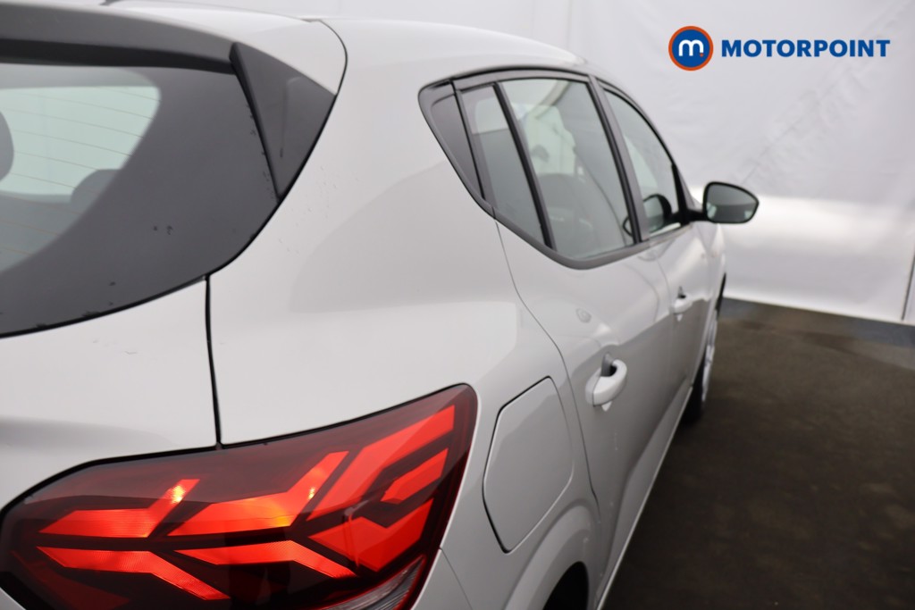 Dacia Sandero Expression Manual Petrol Hatchback - Stock Number (1592199) - 27th supplementary image