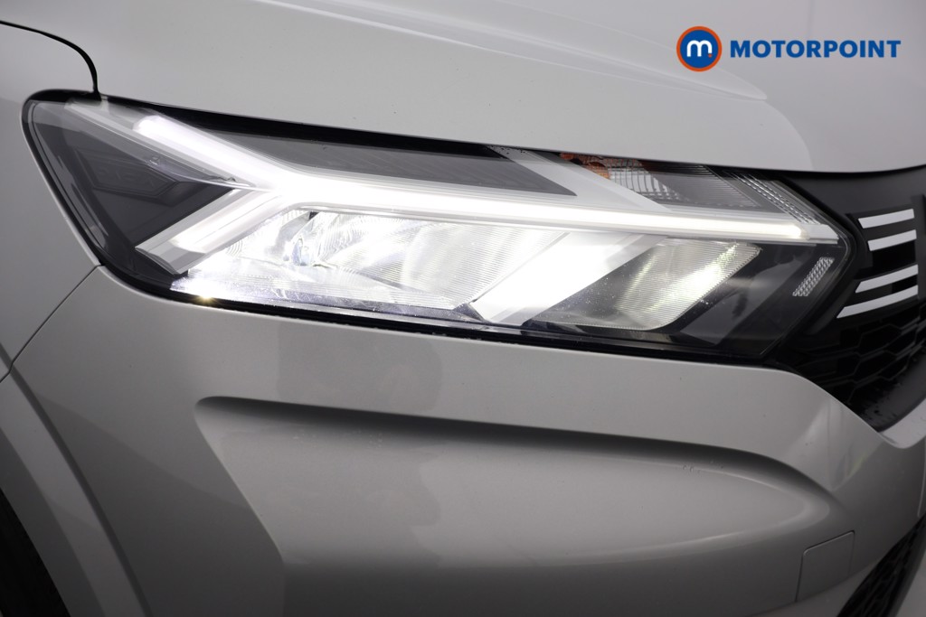 Dacia Sandero Expression Manual Petrol Hatchback - Stock Number (1592199) - 30th supplementary image