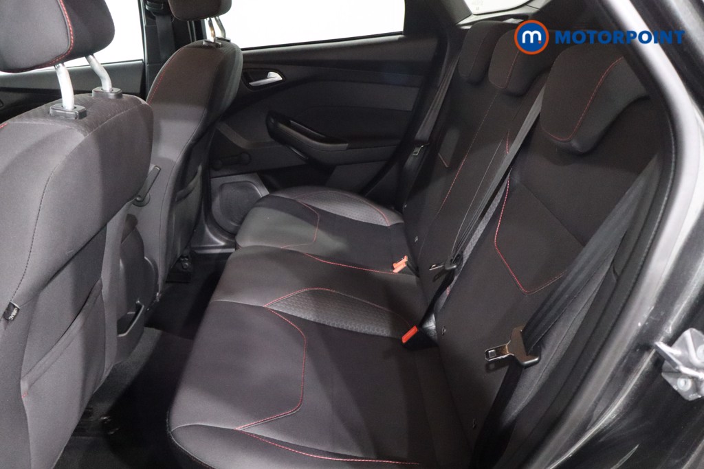 Ford Focus St-Line Manual Petrol Hatchback - Stock Number (1592313) - 5th supplementary image