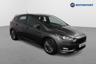 Ford Focus St-Line Manual Petrol Hatchback - Stock Number (1592313) - Drivers side front corner