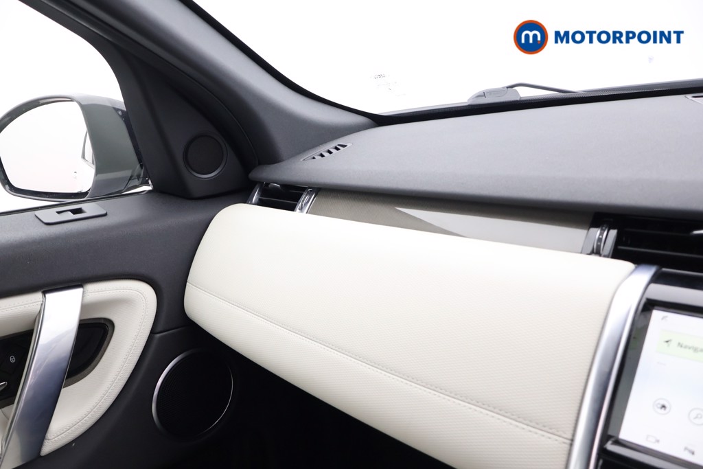 Land Rover Discovery Sport R-Dynamic S Automatic Petrol Plug-In Hybrid SUV - Stock Number (1592600) - 12th supplementary image