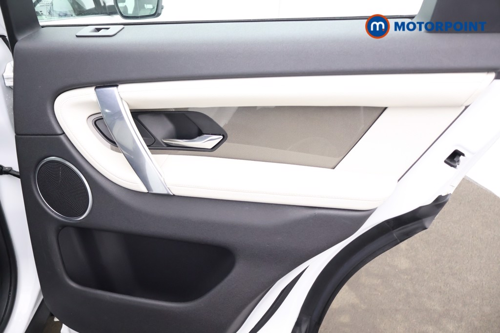 Land Rover Discovery Sport R-Dynamic S Automatic Petrol Plug-In Hybrid SUV - Stock Number (1592600) - 21st supplementary image