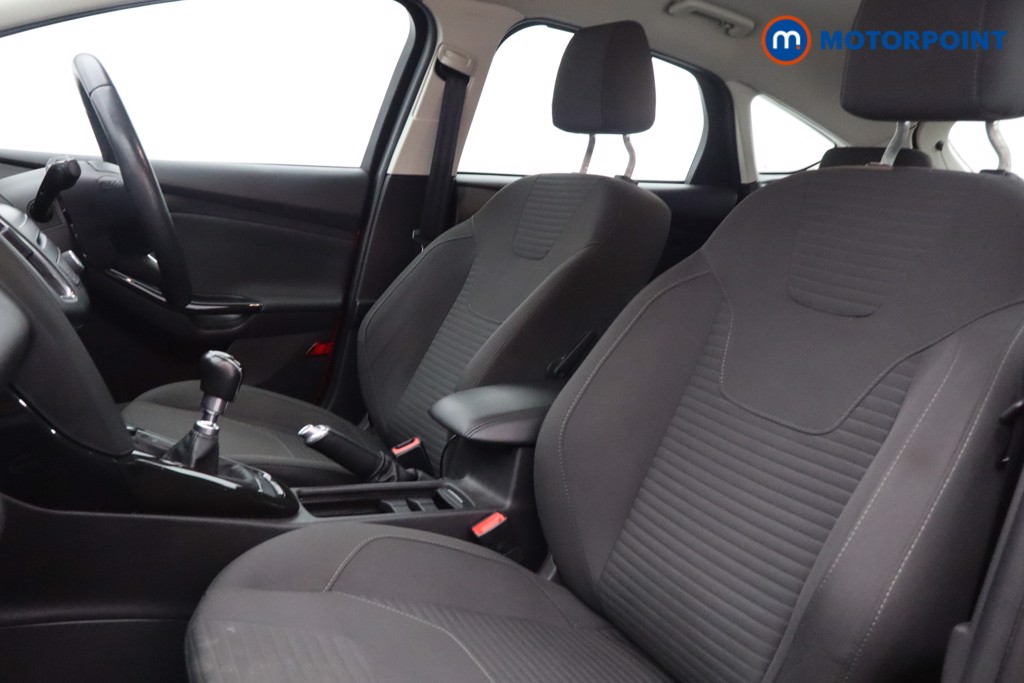 Ford Focus Titanium Manual Petrol Hatchback - Stock Number (1592878) - 14th supplementary image