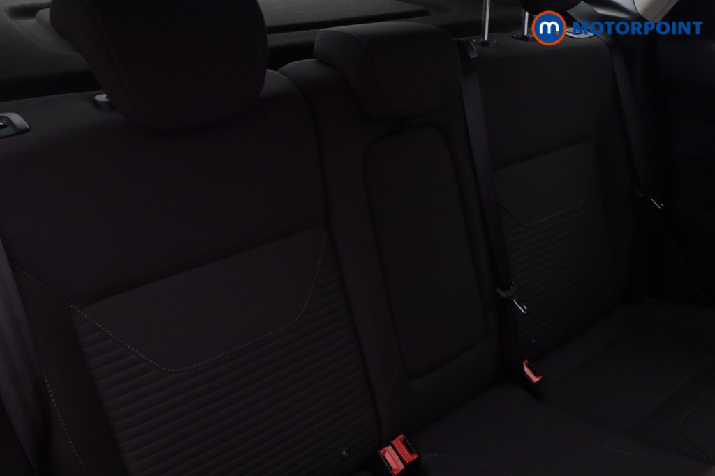 Ford Focus Titanium Manual Petrol Hatchback - Stock Number (1592878) - 16th supplementary image