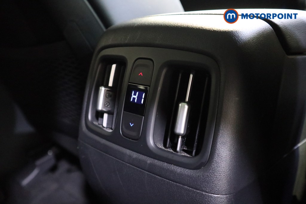 Hyundai Tucson Ultimate Manual Petrol SUV - Stock Number (1593126) - 23rd supplementary image