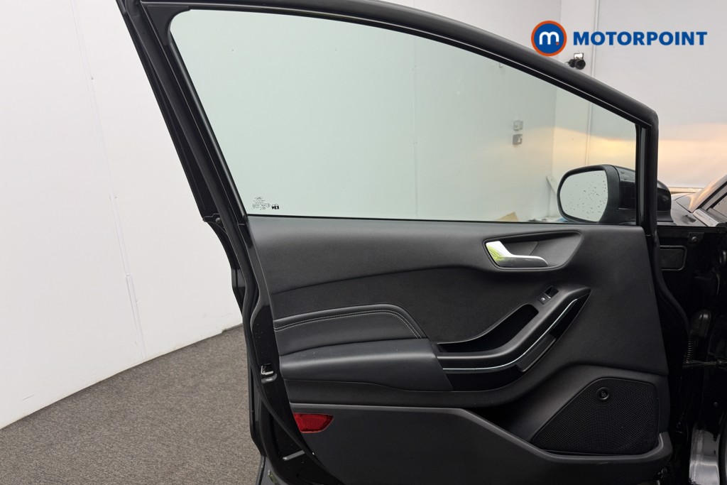 Ford Fiesta Titanium X Manual Petrol Hatchback - Stock Number (1593299) - 4th supplementary image