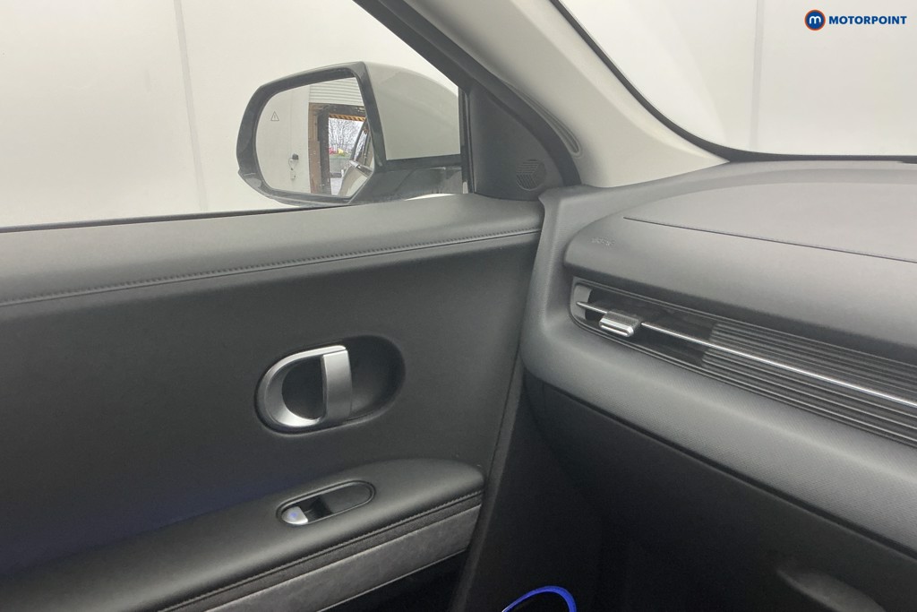 Hyundai Ioniq 5 Ultimate Automatic Electric SUV - Stock Number (1593437) - 17th supplementary image