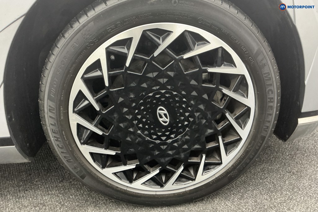 Hyundai Ioniq 5 Ultimate Automatic Electric SUV - Stock Number (1593437) - 34th supplementary image